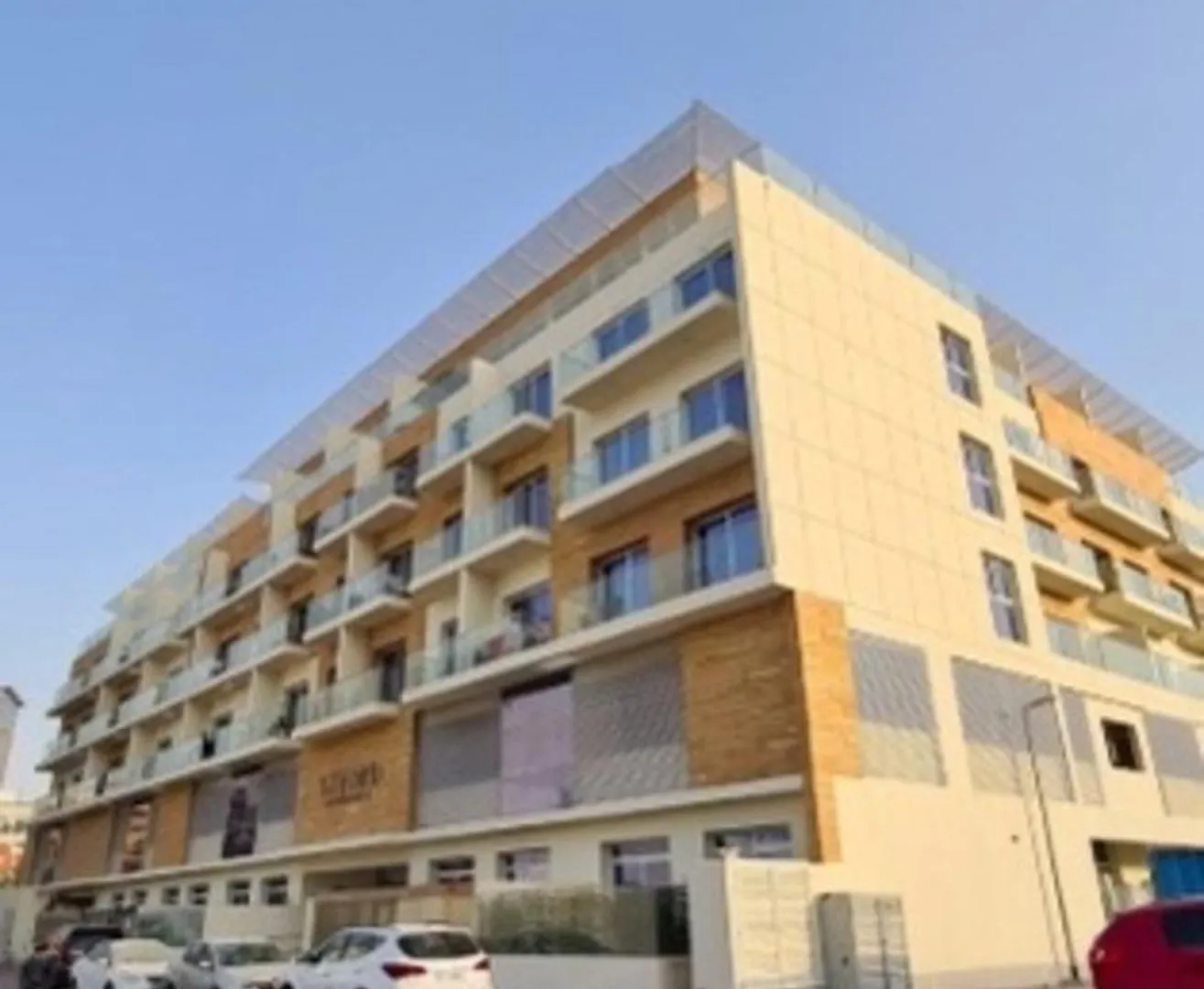 Cozy Modern Studio Oxford Residence Dubai Apartment