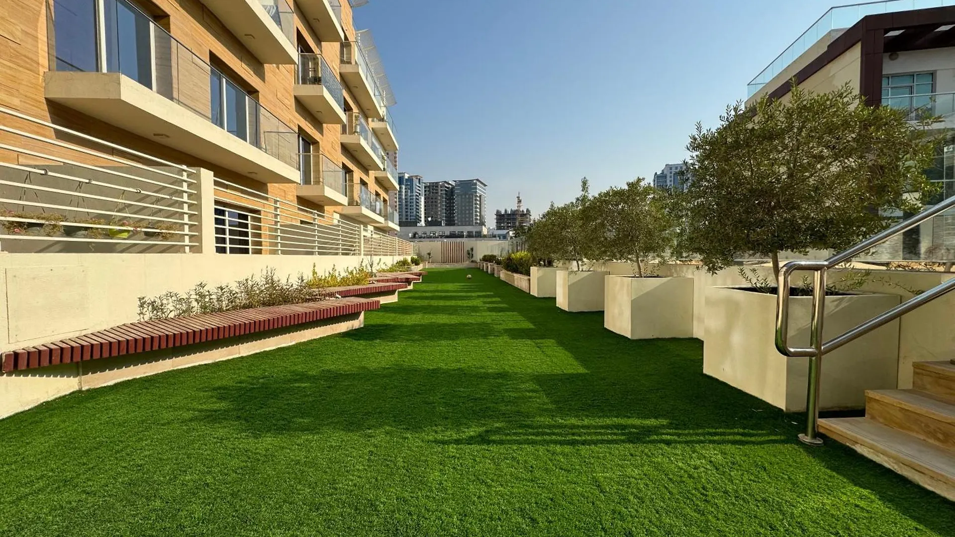 Apartment Cozy Modern Studio Oxford Residence Dubai